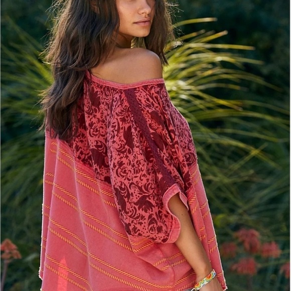 Free People Garnet Royal Combo Red Top Oversized Size M - Picture 2 of 13